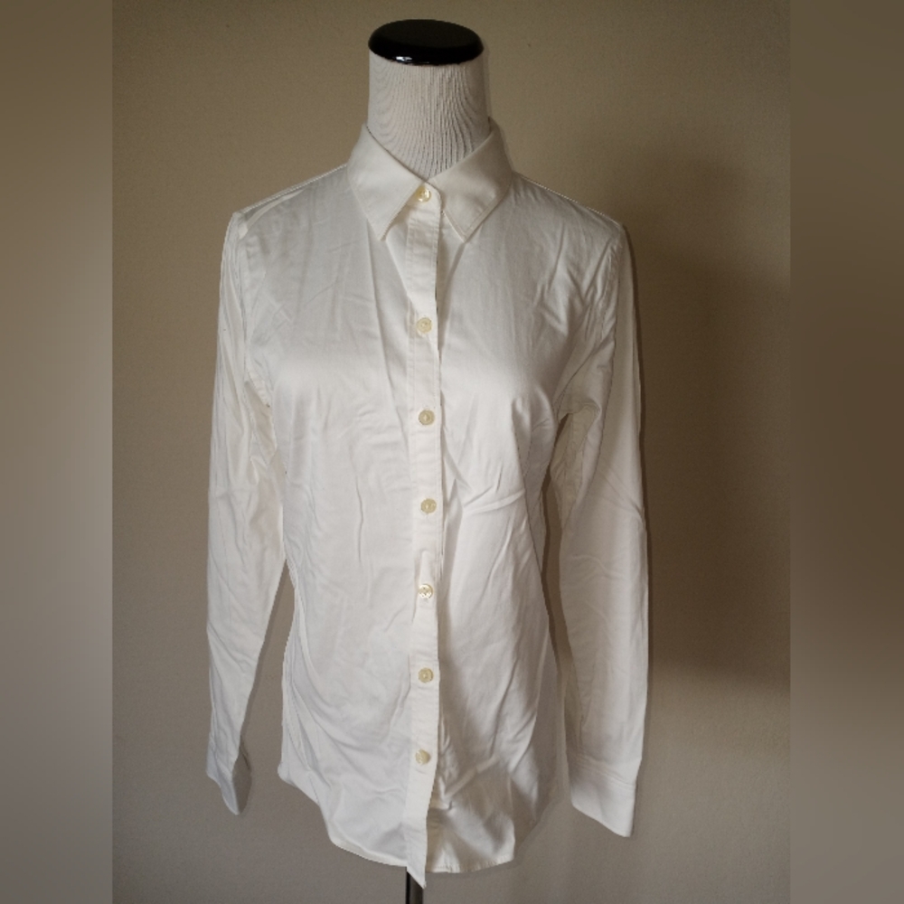 Banana Republic Women's White Button-Down Shirt